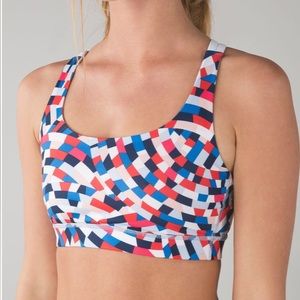 Lululemon energy bra capoeira multi 6